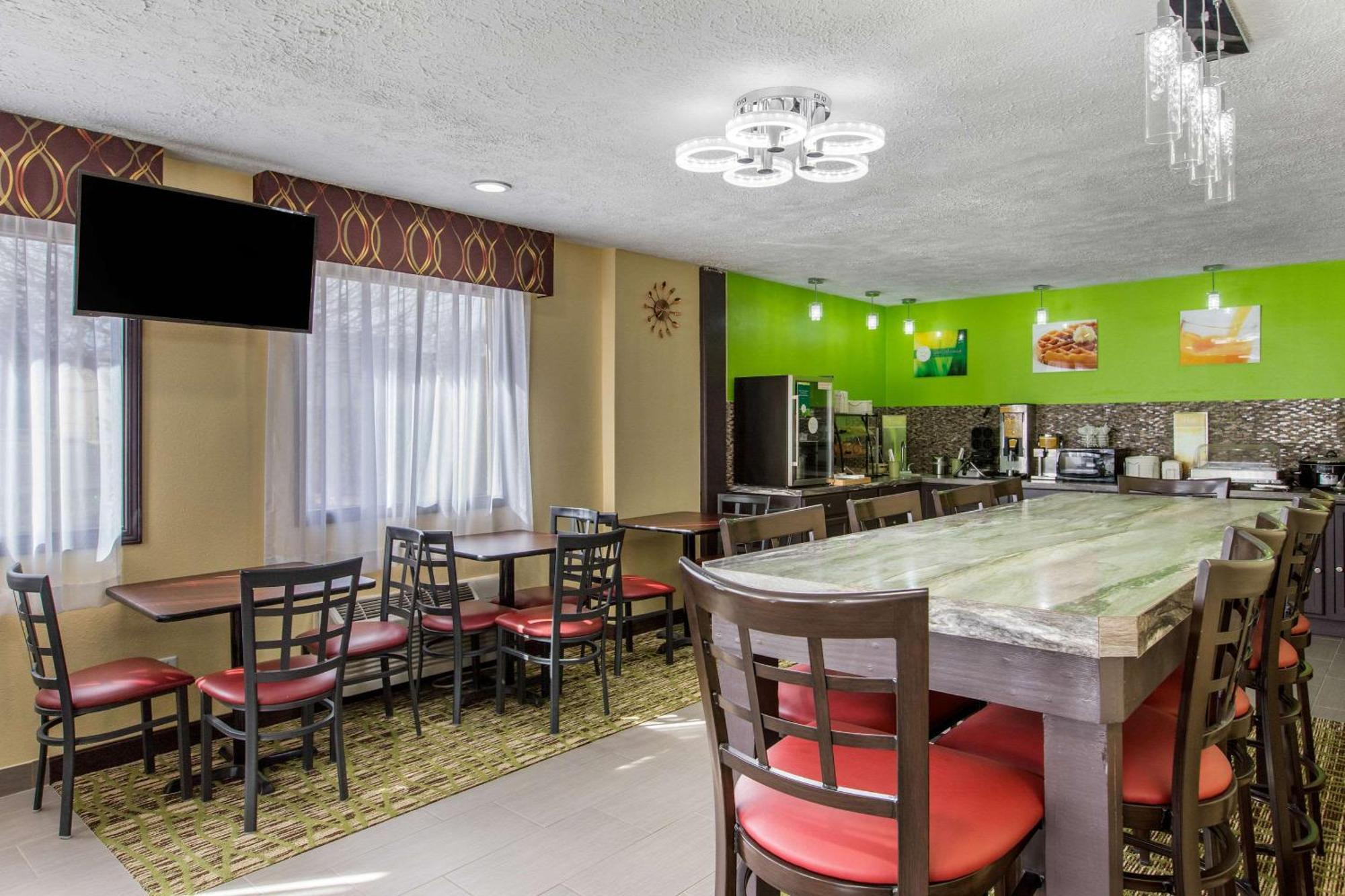 Quality Inn Grand Rapids Near Downtown Вайоминг Экстерьер фото
