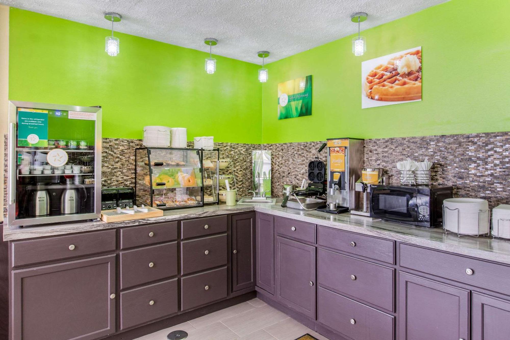 Quality Inn Grand Rapids Near Downtown Вайоминг Экстерьер фото